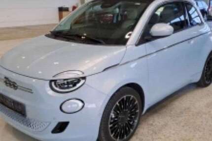 Fiat 500e 24.000 km 21.970 &euro; Helmstedt 38350