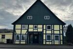 Einfamilienhaus Hameln Kernstadt - 12 Zimmer, 267 m&sup2;, 330.000&euro; | Angebot:27025385