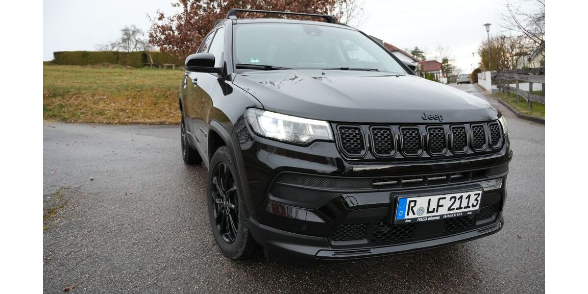 Jeep Compass 39.000 km 20.800 &euro; Rottenburg 84056