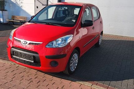 Hyundai i10 143.546 km 2.250 € Düsseldorf 40549