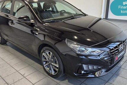 Hyundai i30 78.249 km 16.990 &euro; Wuppertal 42287