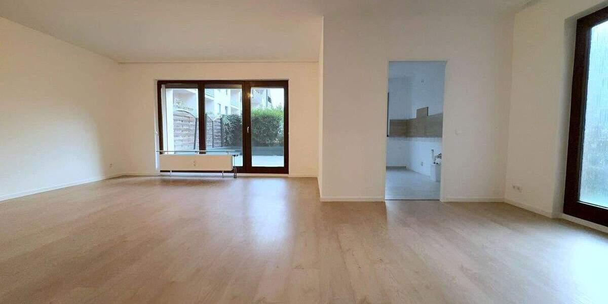 Terrassenwohnung Krefeld Cracau - 3 Zimmer, 101 m&sup2;, 219.000&euro; | Angebot:25654231