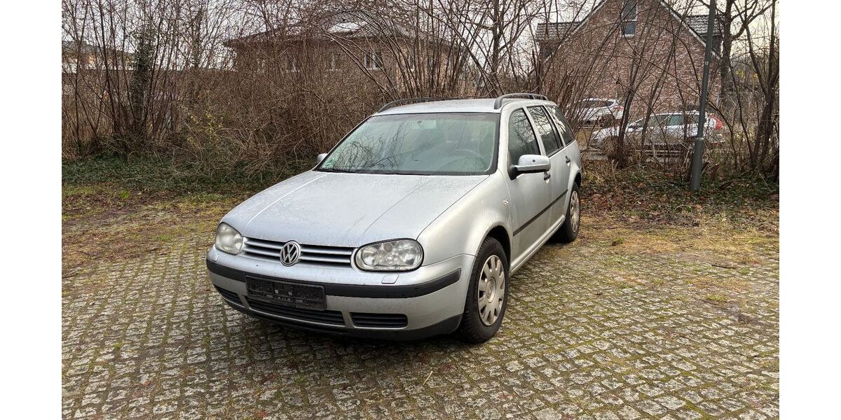 VW Golf 369.000 km 800 &euro; Oyten 28876