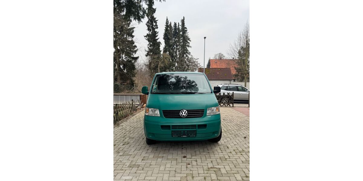 VW T5 Transporter 280.000 km 5.500 &euro; Neustadt a. Rbge. 31535