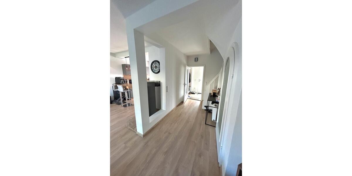 Reihenhaus Marktredwitz - 5 Zimmer, 130 m&sup2;, 275.000&euro; | Angebot:27055081
