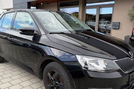 Skoda Fabia 118.000 km 4.490 &euro; Rohrdorf-Thansau 83101