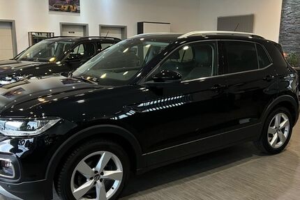VW T-Cross 81.232 km 16.285 € Volkmarsen 34471