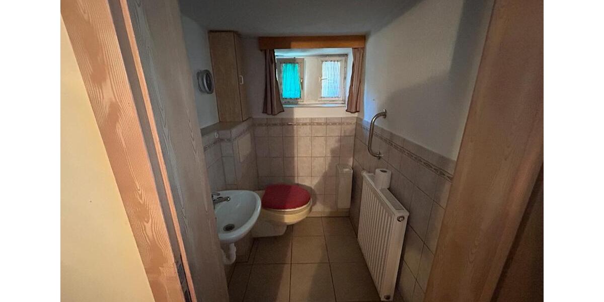 Einfamilienhaus Bischofswerda - 6 Zimmer, 120 m&sup2;, 100.000&euro; | Angebot:27190274
