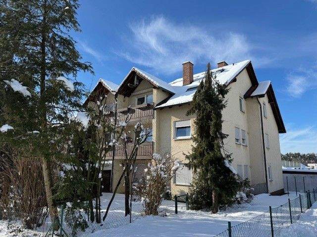 Etagenwohnung Hirschaid - 5 Zimmer, 105 m&sup2;, 324.000&euro; | Angebot:24746941