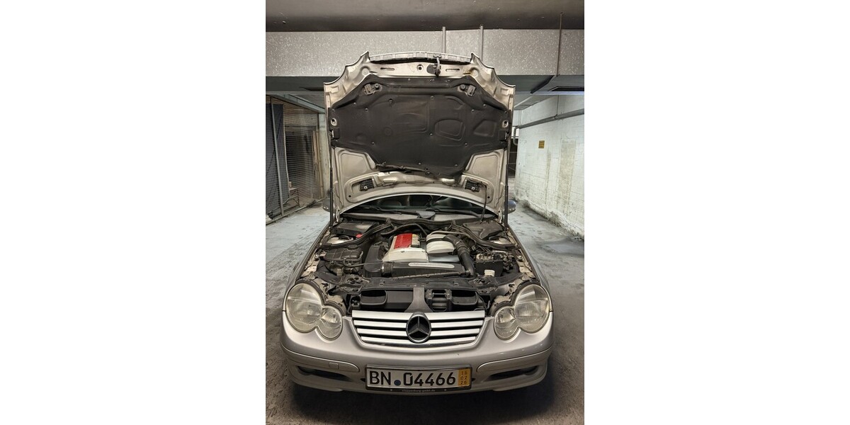 Mercedes-Benz C230 Kompressor 198.000 km 2.390 &euro; Bonn 53111