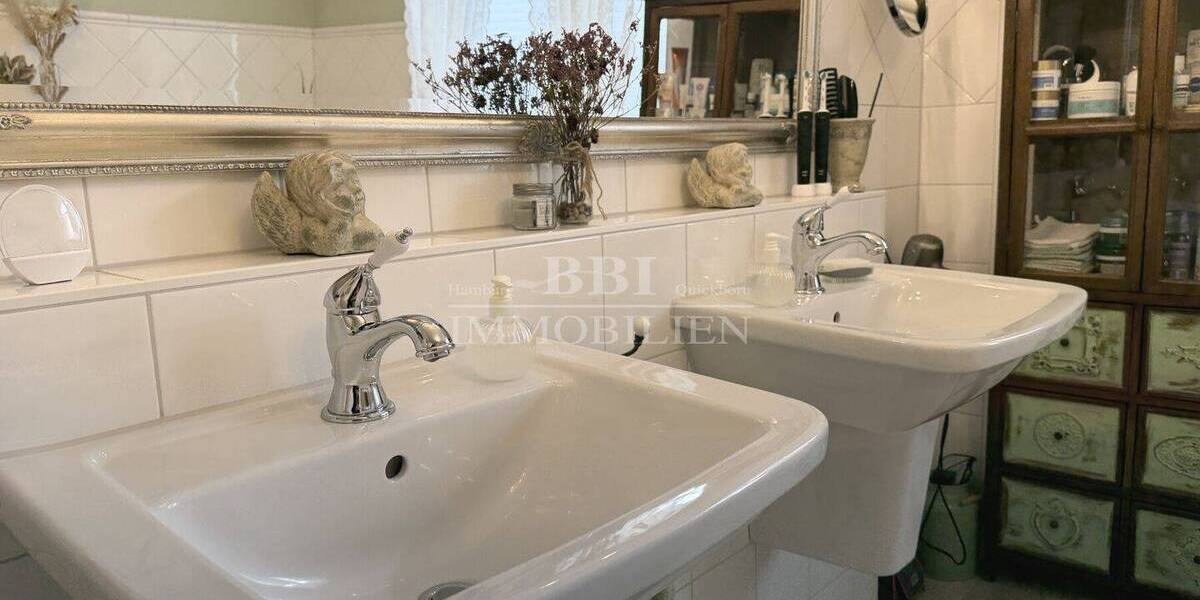 Bungalow Quickborn - 4 Zimmer, 138 m&sup2;, 775.000&euro; | Angebot:26411465