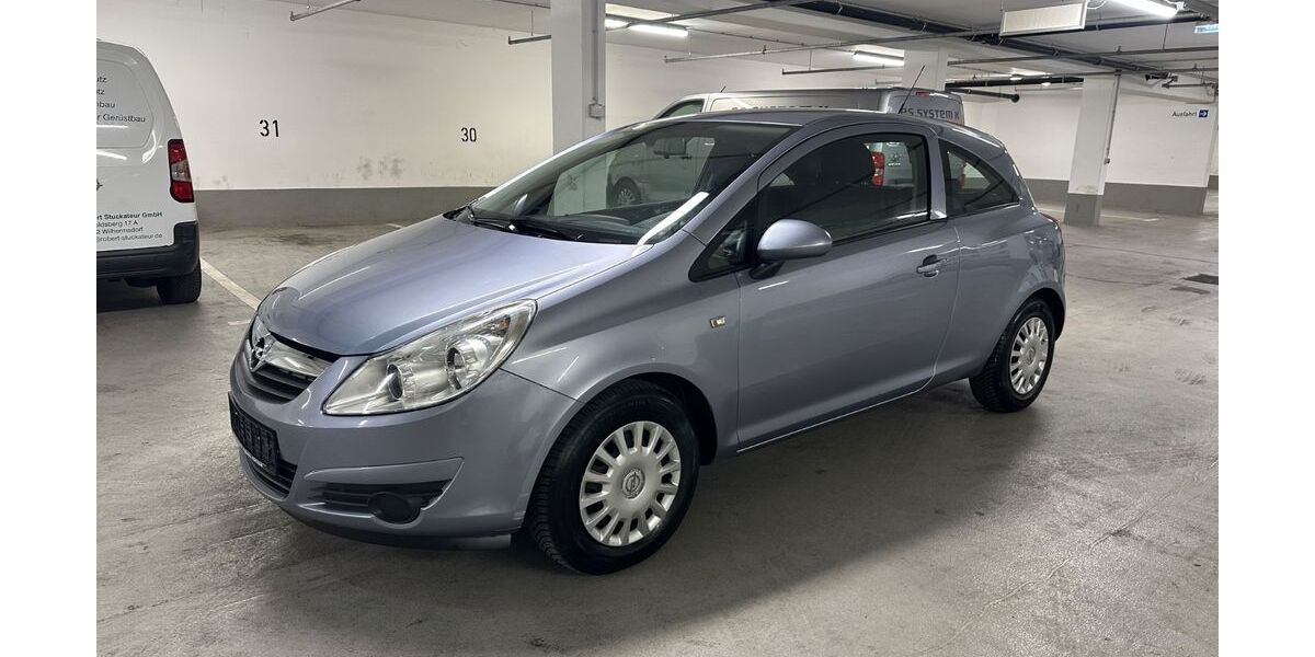Opel Corsa 70.000 km 3.690 &euro; München 81929