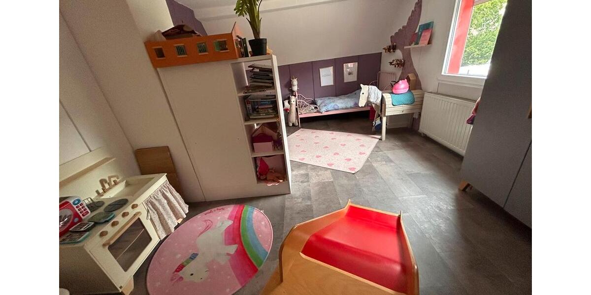Einfamilienhaus Zweibrücken - 10 Zimmer, 250 m&sup2;, 429.000&euro; | Angebot:26962755