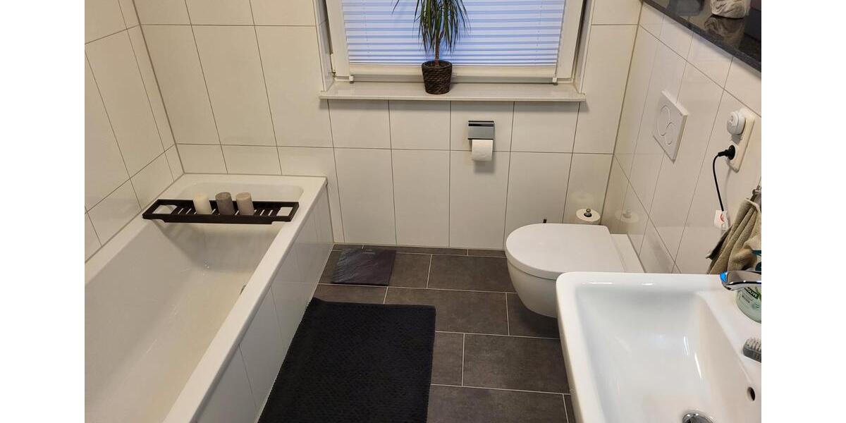 Etagenwohnung Lübbecke - 3 Zimmer, 86 m&sup2;, 1.080&euro; | Angebot:26403766