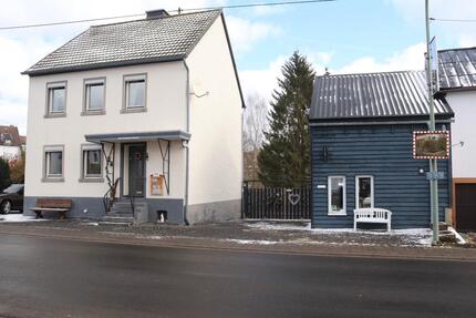 Haus Pelm - 9 Zimmer, 276 m&sup2;, 340.000&euro; | Angebot:26957964