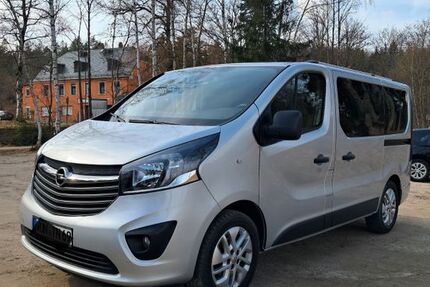 Opel Vivaro 130.000 km 16.500 &euro; Kirchenlamitz 95158