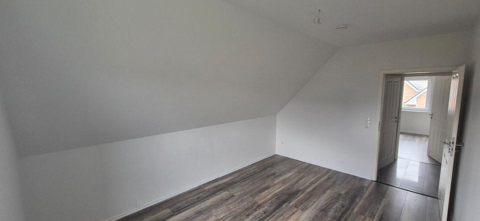 Reihenhaus Westoverledingen - 4 Zimmer, 112 m&sup2;, 309.000&euro; | Angebot:26847524