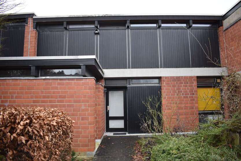 Haus zum Kaufen in Bovenden 275.000 € 160 m²