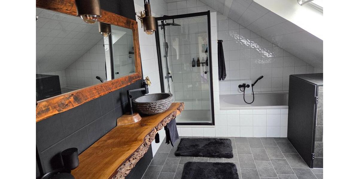 Etagenwohnung Schwanewede - 3 Zimmer, 134 m&sup2;, 1.210&euro; | Angebot:25842694