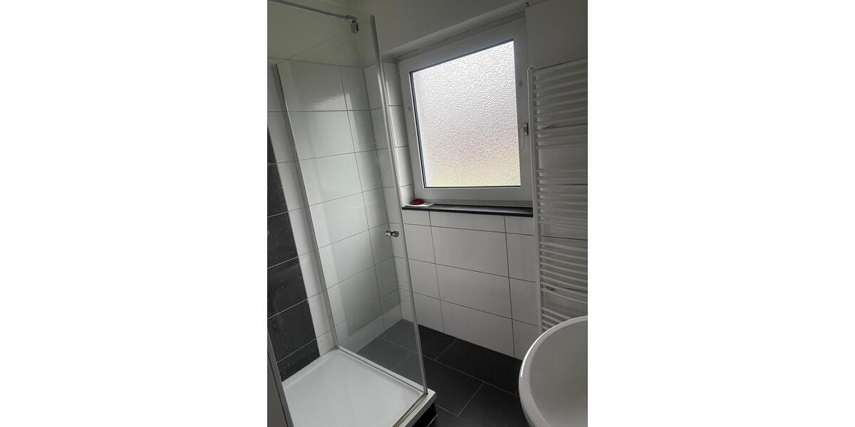 Erdgeschoßwohnung Borken (Hessen) - 4 Zimmer, 80 m&sup2;, 850&euro; | Angebot:26354954