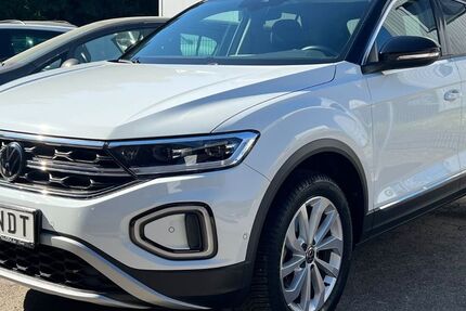 VW T-Roc 38.246 km 27.490 € Steinhagen 33803