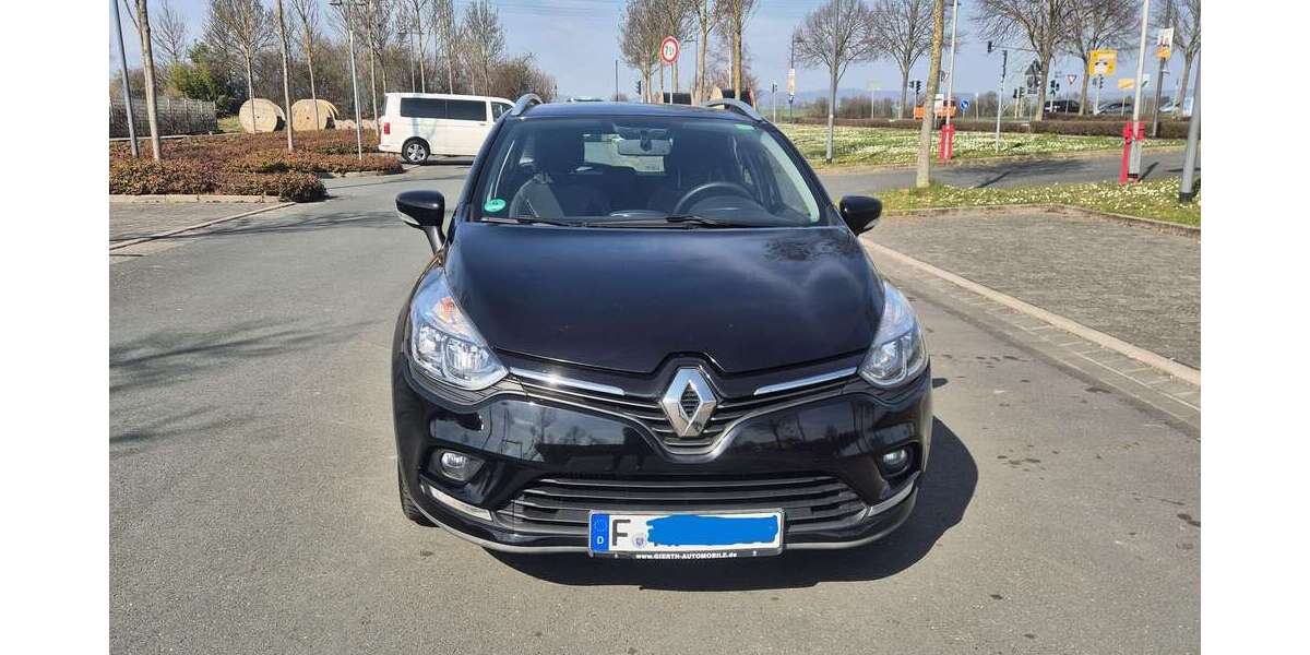 Renault Clio 72.500 km 7.900 &euro; Frankfurt am Main, Stadt 60438