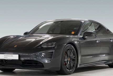 Porsche Taycan 70.400 km 77.300 € Stuttgart 70469