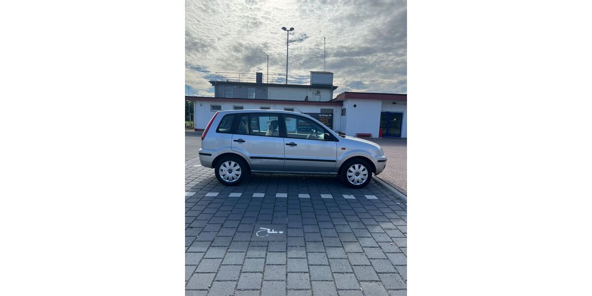 Ford Fusion 85.000 km 2.999 &euro; Bermersheim 67593