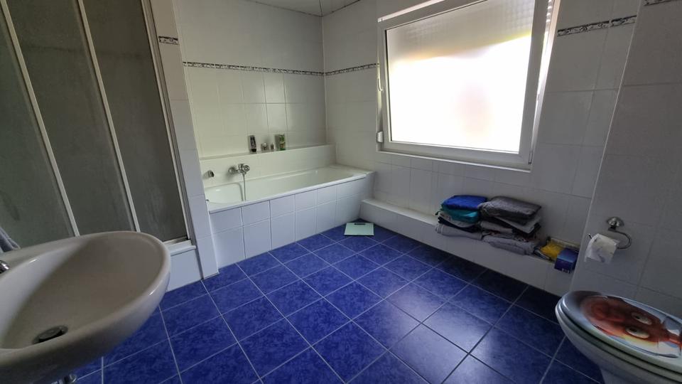Doppelhaushälfte Hamm Heessen - 8.5 Zimmer, 169 m&sup2;, 399.000&euro; | Angebot:26889267