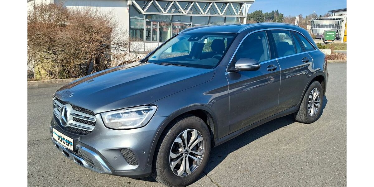 Mercedes-Benz GLC 220 22.000 km 34.890 &euro; Naila 95119
