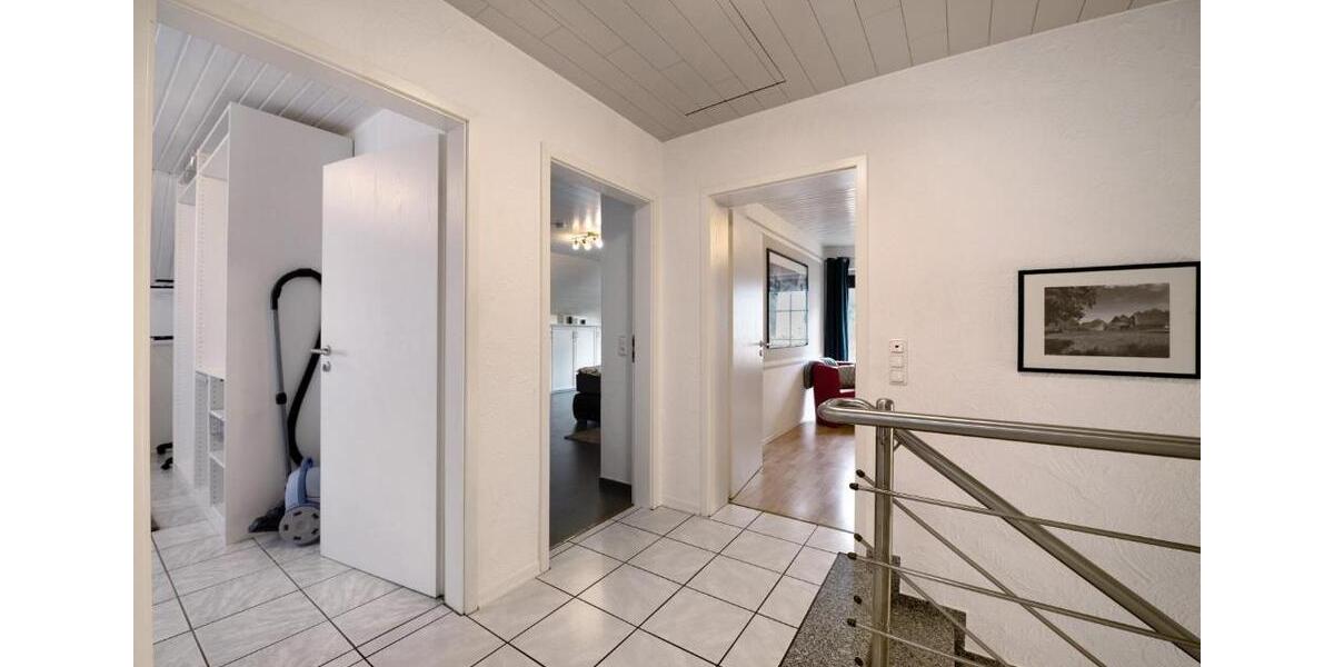 Einfamilienhaus Schleiden - 5.5 Zimmer, 175 m&sup2;, 1.560&euro; | Angebot:26126581