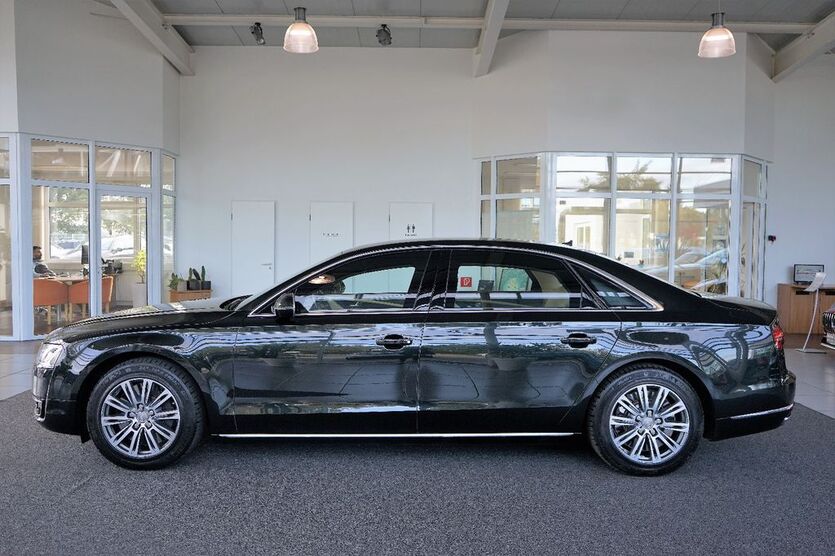Audi A8 98.849 km 133.950 € Quakenbrück 49610
