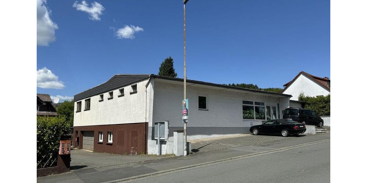 Großzügige Gewerbechance in Herborn - vielseitig nutzbar zimmer
