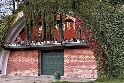 Halle in Neuhardenberg 780.000 € zimmer