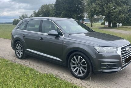 Audi Q7 140.628 km 28.000 &euro; Bad Grönenbach 87730