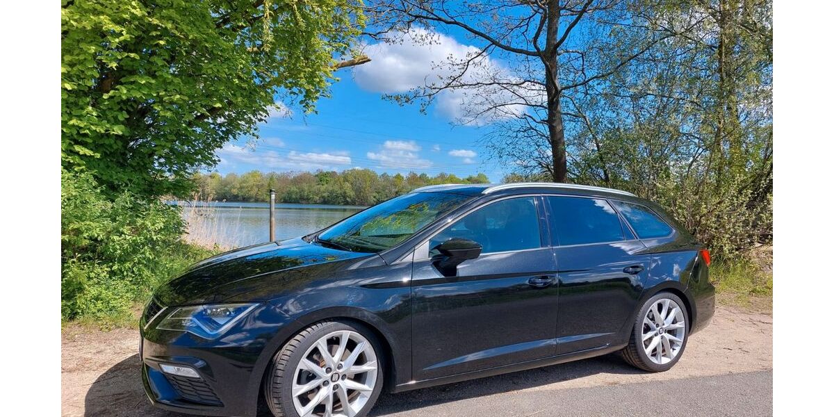 Seat Leon 102.000 km 14.999 &euro; Ilsede 31241