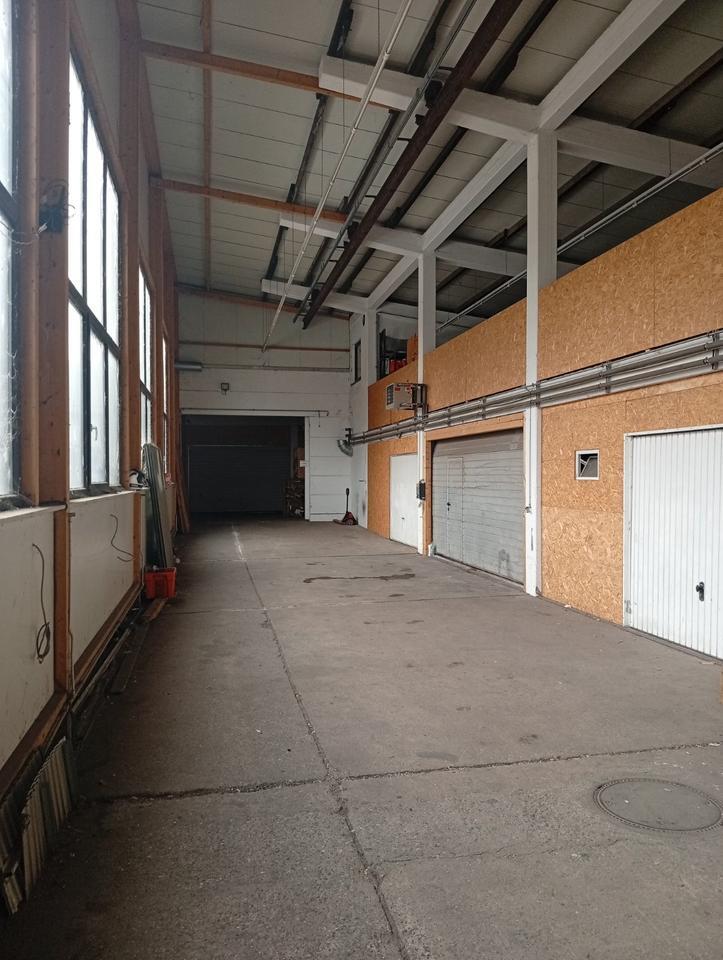 ZWEI LAGERFLÄCHE ZU VERMIETEN IN KARLSRUHE - RHEINHAFEN zimmer