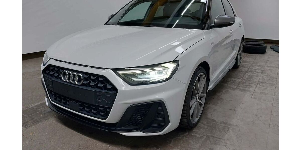 Audi A1 97.000 km 19.590 &euro; Geislingen (Steige) 73312