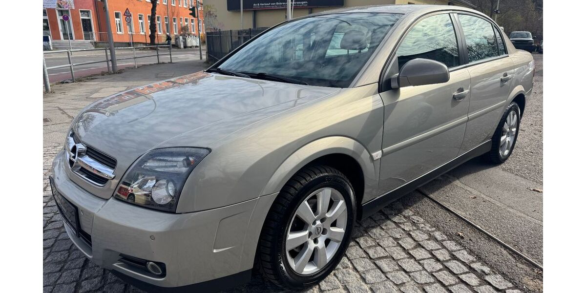 Opel Vectra 82.000 km 4.990 &euro; Berlin - Tempelhof 12107