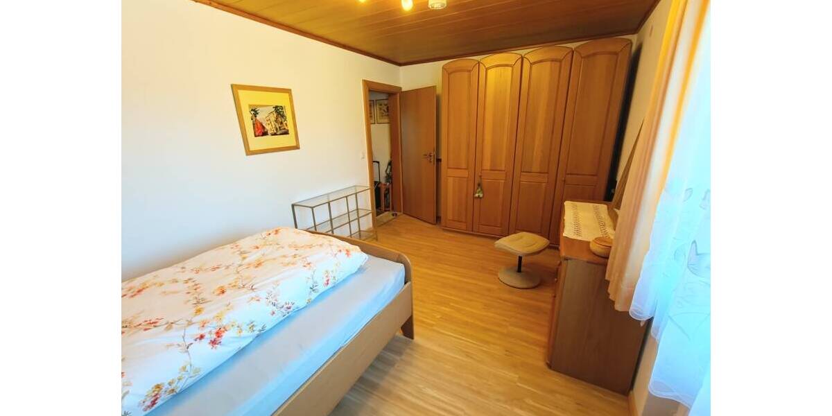 Etagenwohnung Bad Birnbach Asenham - 3 Zimmer, 66 m&sup2;, 190.000&euro; | Angebot:26190012