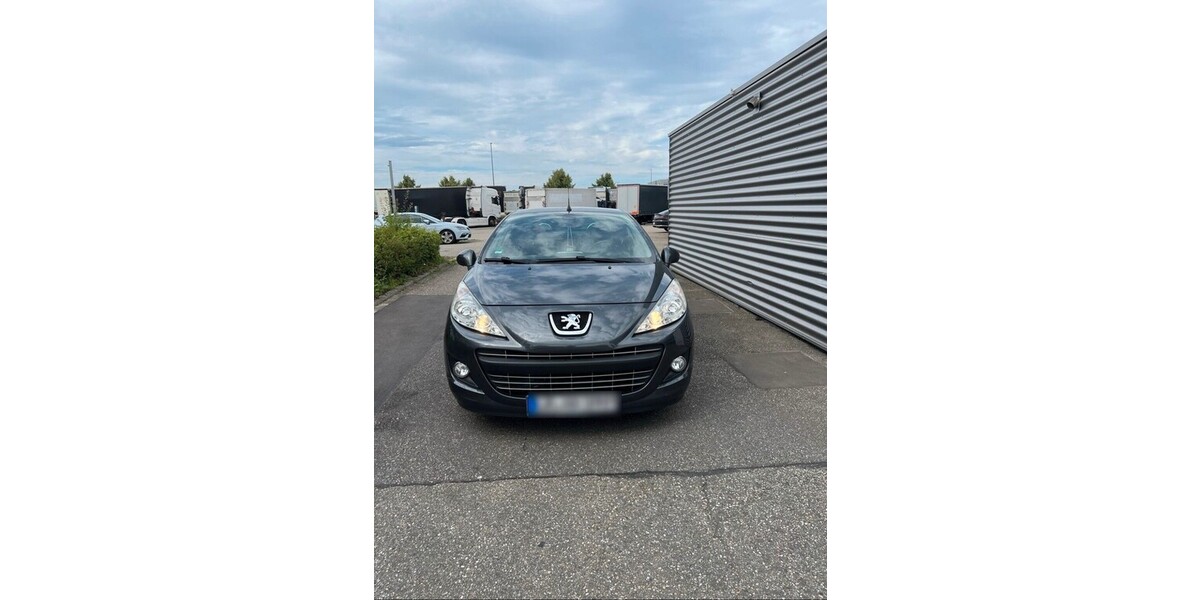 Peugeot 207 CC 135.500 km 7.000 &euro; Magdeburg 39104