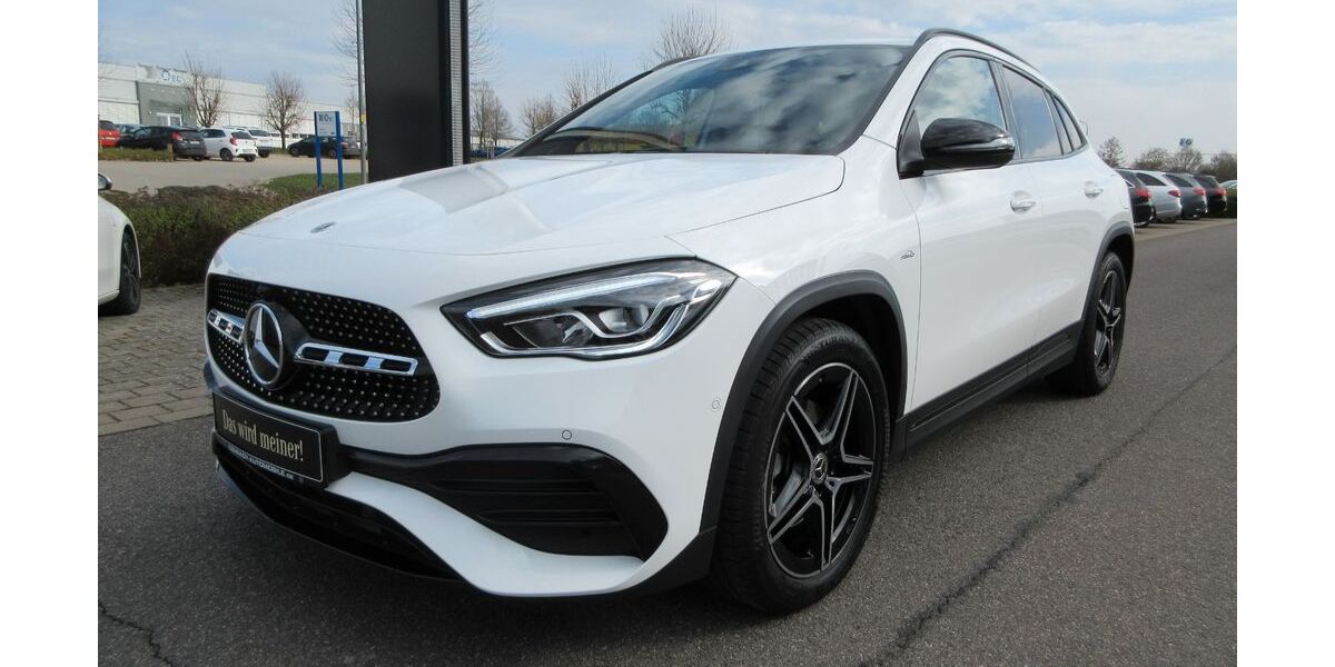 Mercedes-Benz GLA 200 41.100 km 35.980 &euro; Bitburg 54634