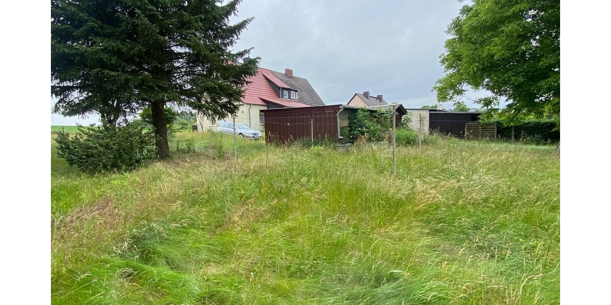 19 km bis Prenzlau – Vollsanierte DHH (2005) in Werbelow auf 1.510 m² Grundstück mit großem Garten ! - Doppelhaushälfte Uckerland / Werbelow Werbelow | Angebot:26996857