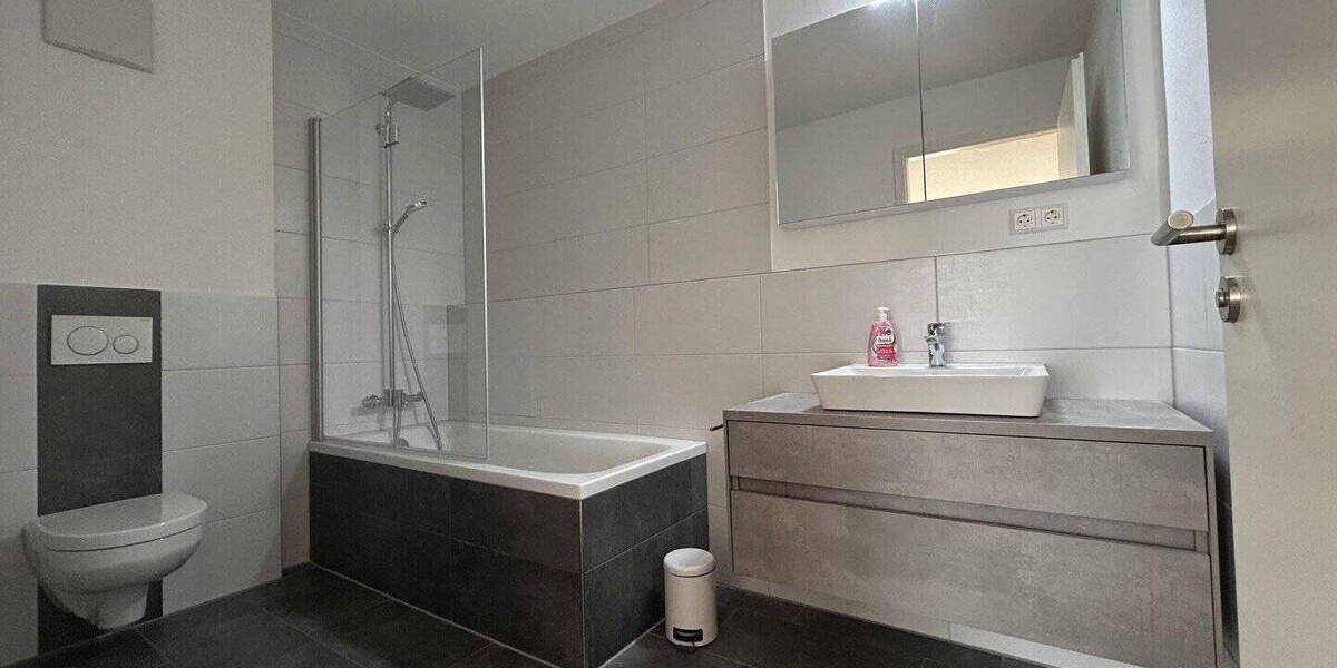 Etagenwohnung Rielasingen-Worblingen Rielasingen - 3 Zimmer, 102 m&sup2;, 405.000&euro; | Angebot:25957613