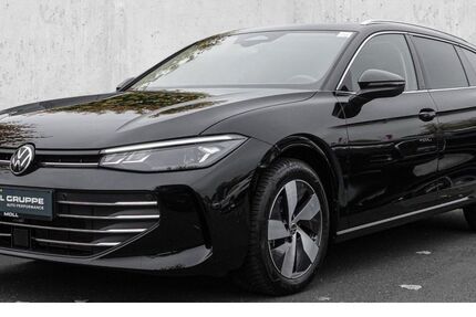 VW Passat 8.409 km 34.860 &euro; Düsseldorf 40474