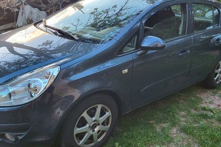 Opel Corsa 262.000 km 1.299 &euro; Tiefenbronn 75233