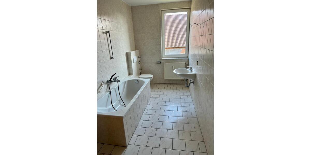 Etagenwohnung Gräfenhainichen - 2 Zimmer, 55 m&sup2;, 350&euro; | Angebot:24727088