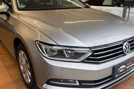 VW Passat 129.750 km 10.890 &euro; Eggebek 24852
