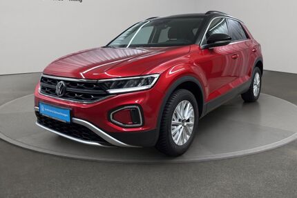 VW T-Roc 13.264 km 25.160 &euro; Passau 94032