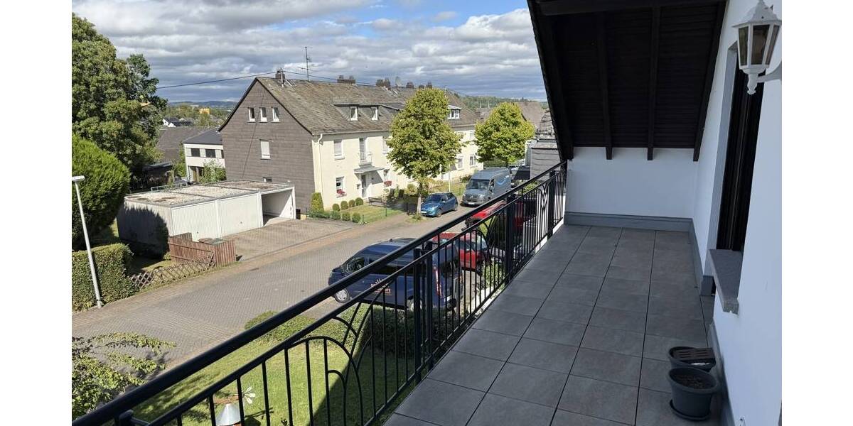 Etagenwohnung Montabaur - 5 Zimmer, 110 m&sup2;, 279.000&euro; | Angebot:25796969